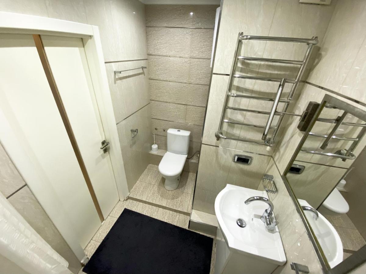 צ'יסינאו Bright Luxury Apartment Near Center מראה חיצוני תמונה